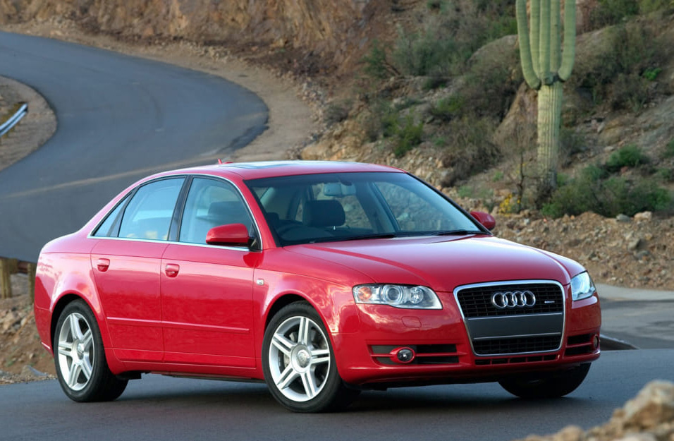 Замена аккумулятора Audi A4