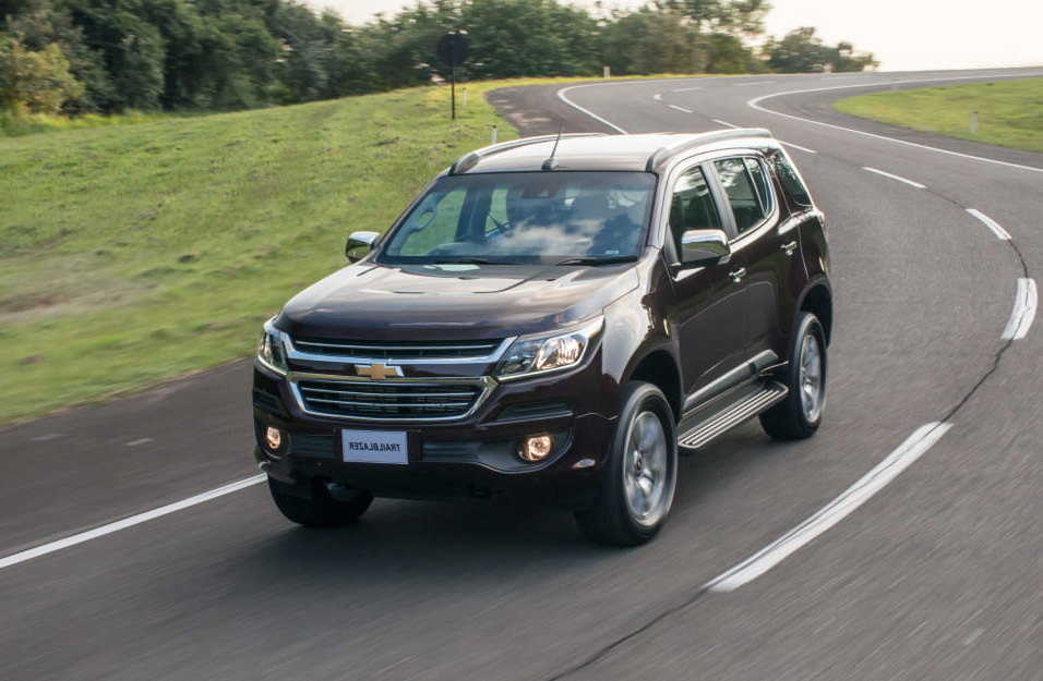 Замена аккумулятора Chevrolet Trailblazer