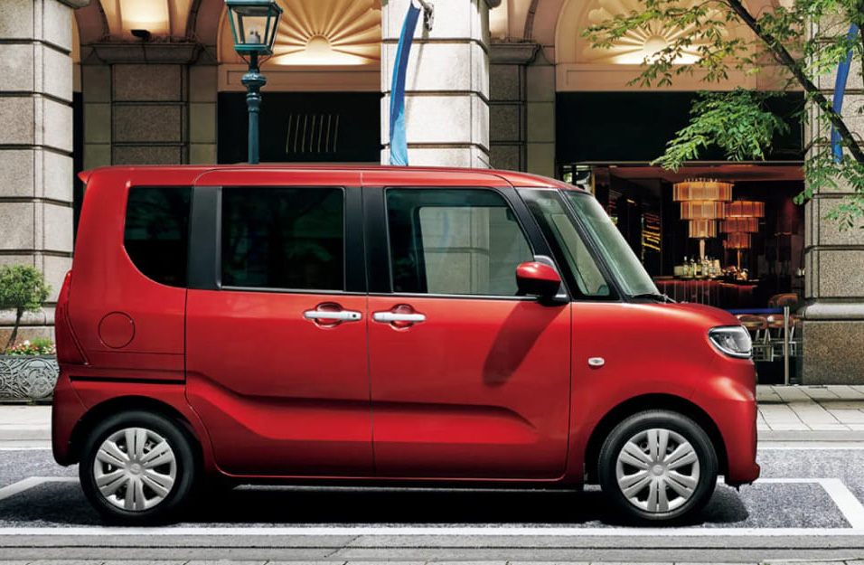 Замена аккумулятора Daihatsu Tanto