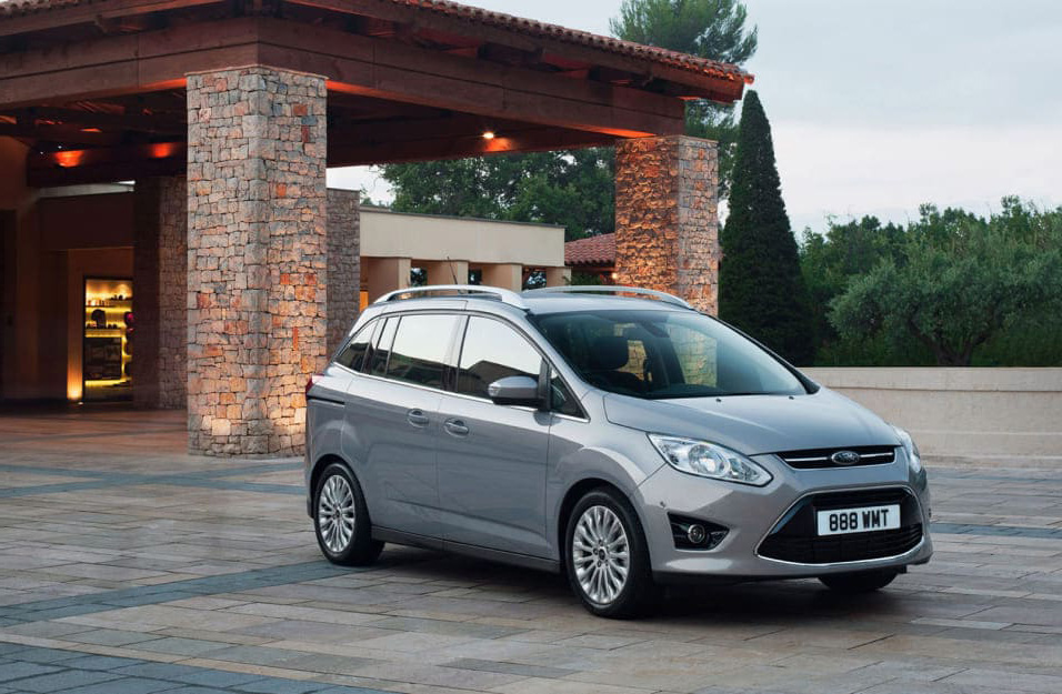 Замена аккумулятора Ford Cmax