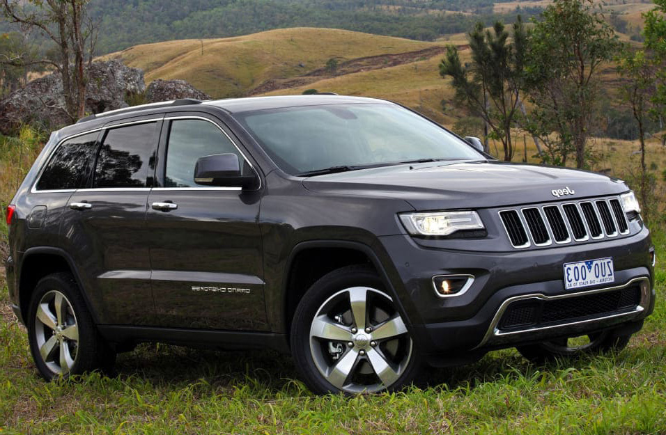 Замена аккумулятора Jeep Grand-Cherokee