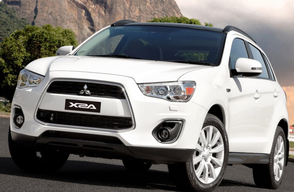 Замена аккумулятора Mitsubishi Asx