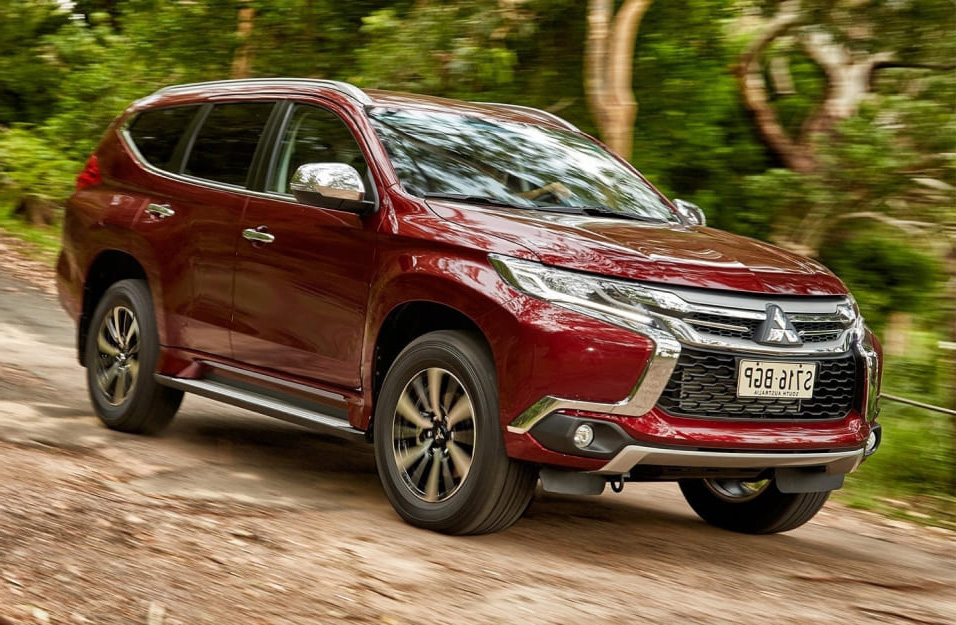 Замена аккумулятора Mitsubishi Pajero-Sport