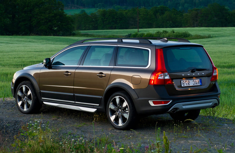 Замена аккумулятора Volvo Xc70